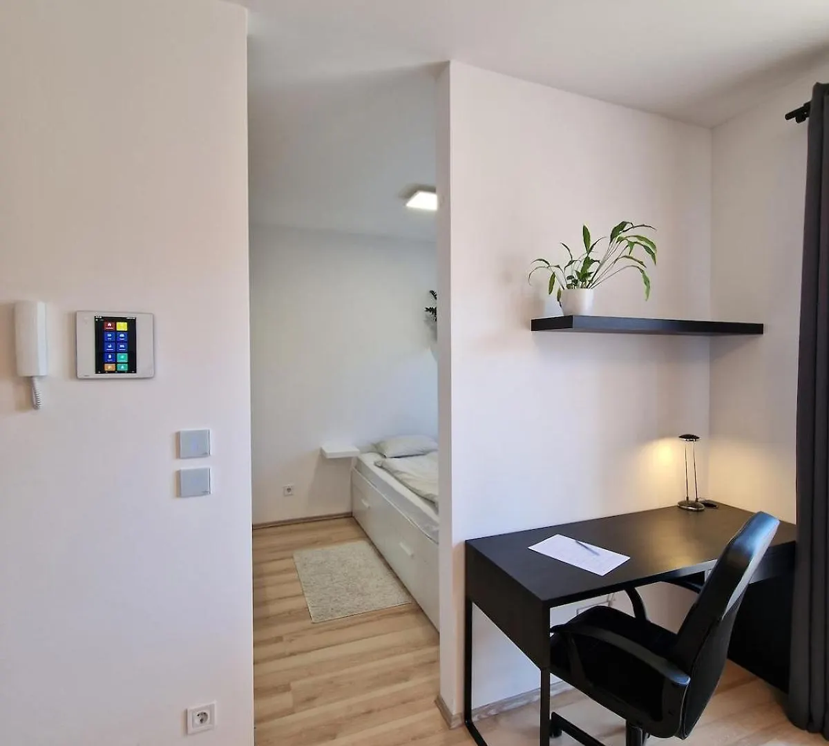 Apartamento Modern Smart Home Metrodom Park -15Min From Center Budapest Hungría